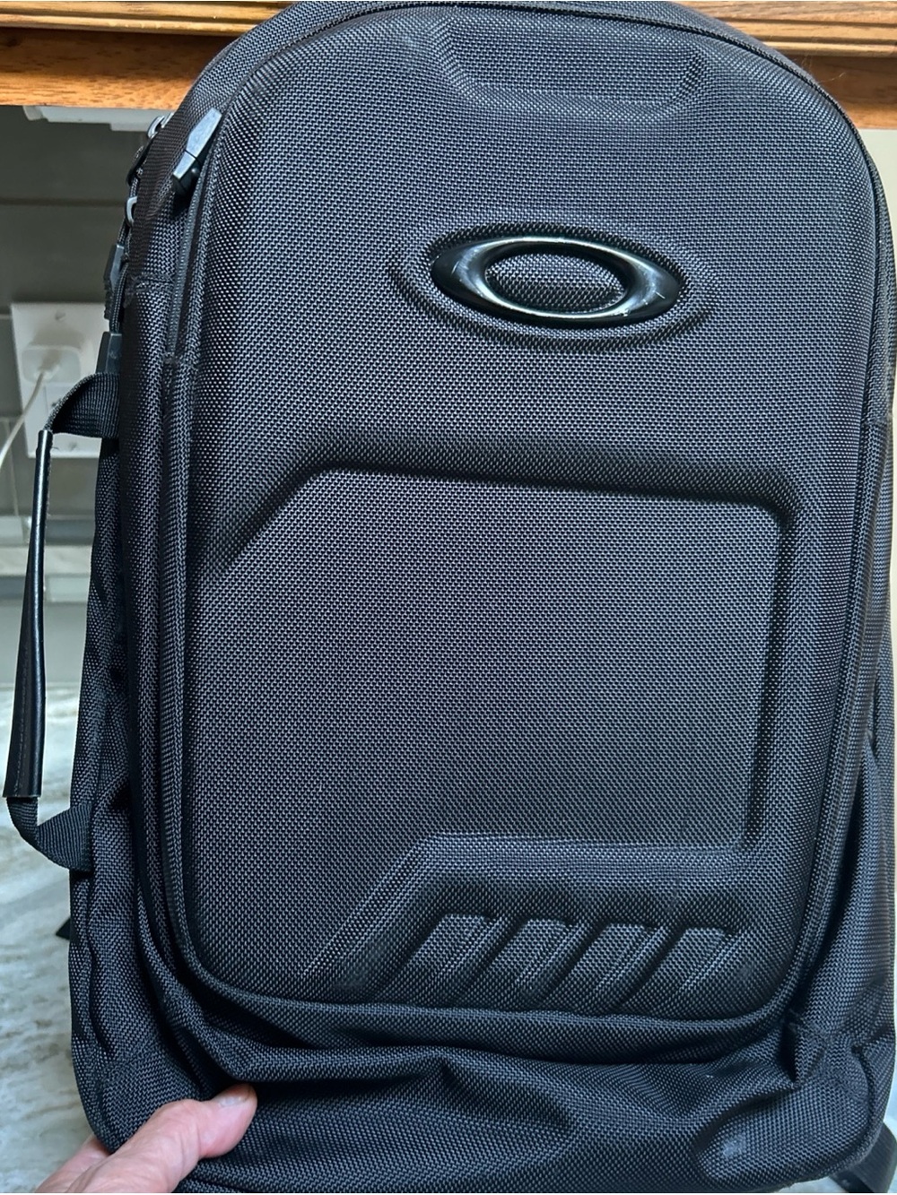 Oakley Black Motion Tech Nylon Travel Laptop Business School Backpack Black Men.